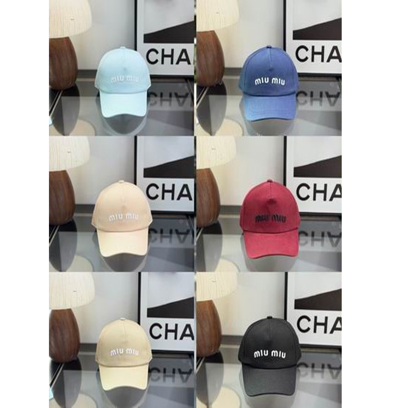 Miumiu Cap dx96